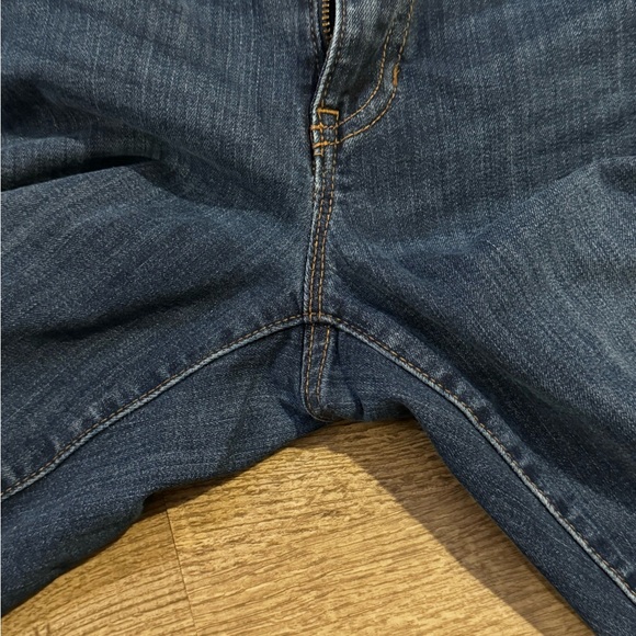 Gap jeans size 30/10 us - minimally worn - Picture 5 of 7